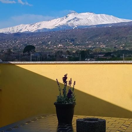 Apartament Yellow House Fiumefreddo di Sicilia Zewnętrze zdjęcie