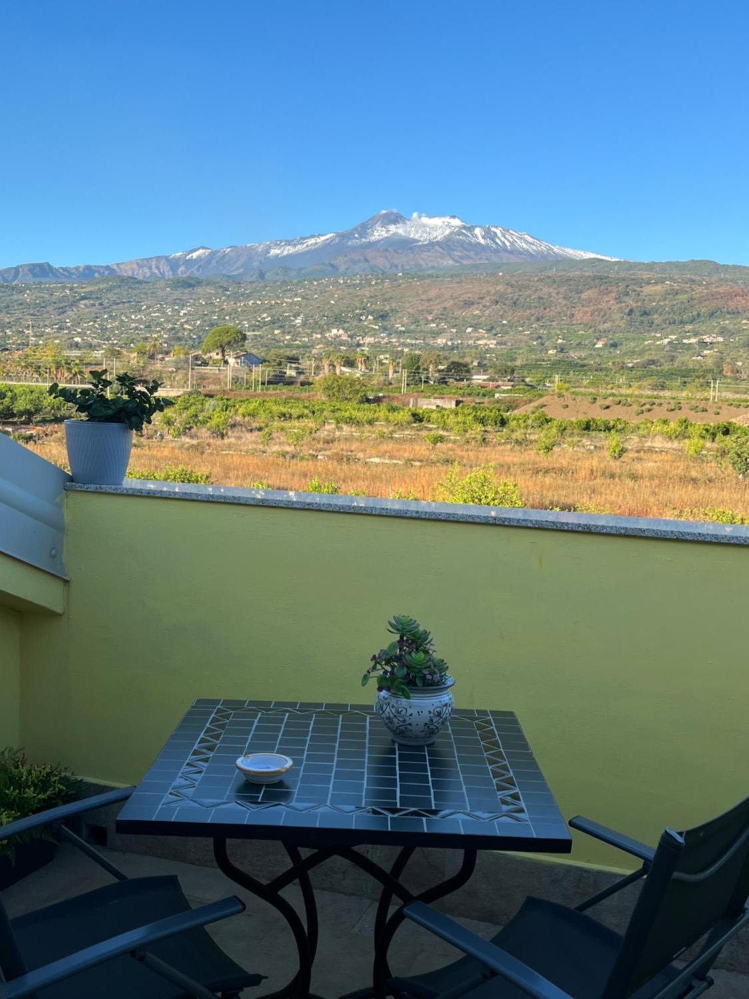 Apartament Yellow House Fiumefreddo di Sicilia Zewnętrze zdjęcie